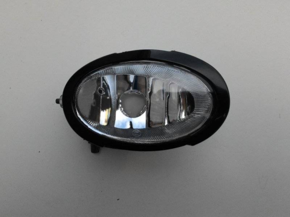 Противотуманная фара Mazda 3 (2003-2009) правая седан Sat