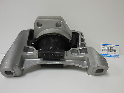 Правая опора двигателя Mazda 3 MPS (2009-2013)